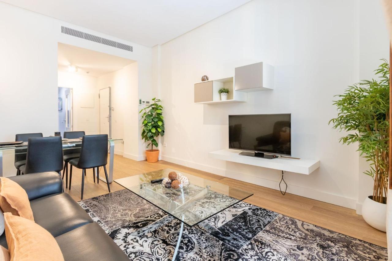 Apartmán Angeles Santa Cruz Deluxe By Valcambre Sevilla Exteriér fotografie