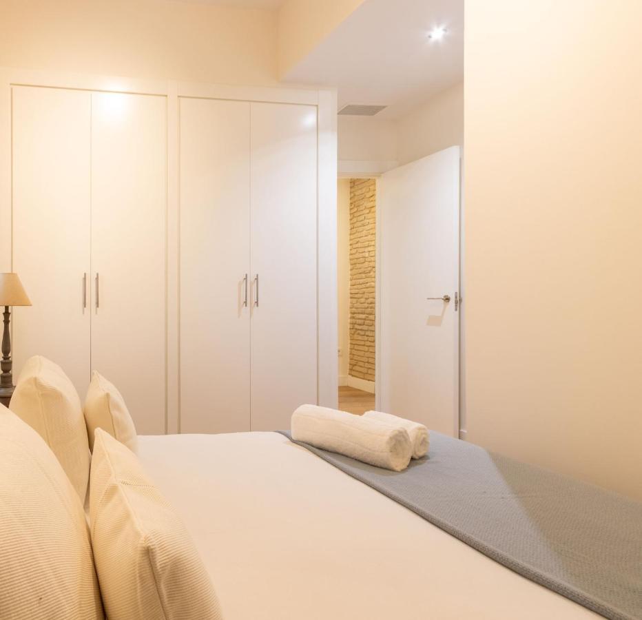 Apartmán Angeles Santa Cruz Deluxe By Valcambre Sevilla Exteriér fotografie