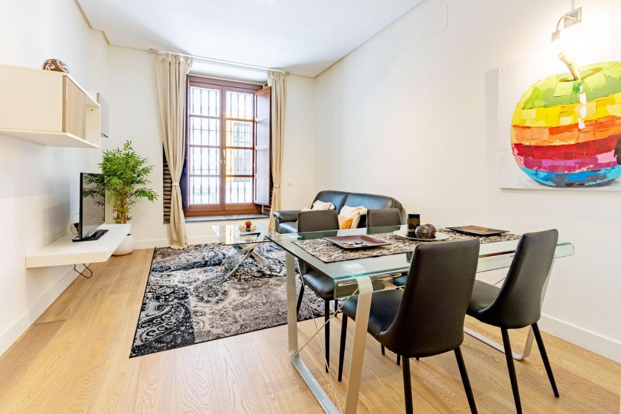 Apartmán Angeles Santa Cruz Deluxe By Valcambre Sevilla Exteriér fotografie